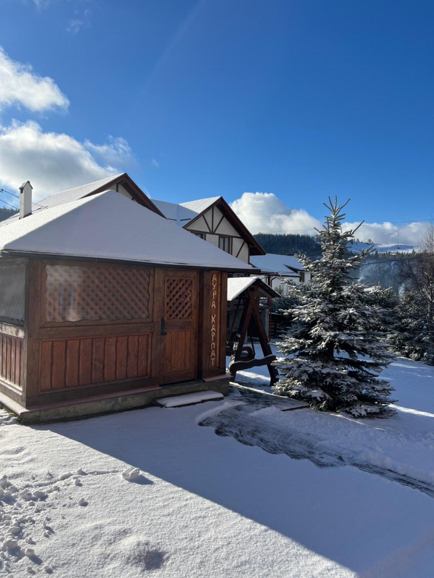 Aura Karpat Hotel Буковел Екстериор снимка